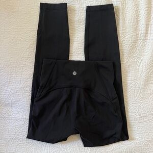 NWOT Lululemon black leggings